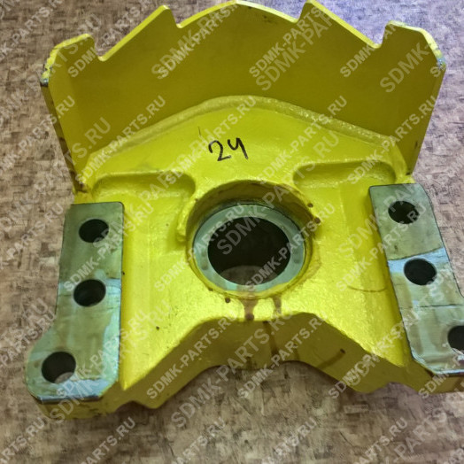 Вилка направляющего колеса KOMATSU D65E-12 14X-30-13124 2