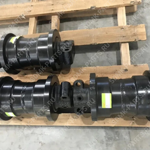 Каток поддерживающий HITACHI ZX450-3 9250478